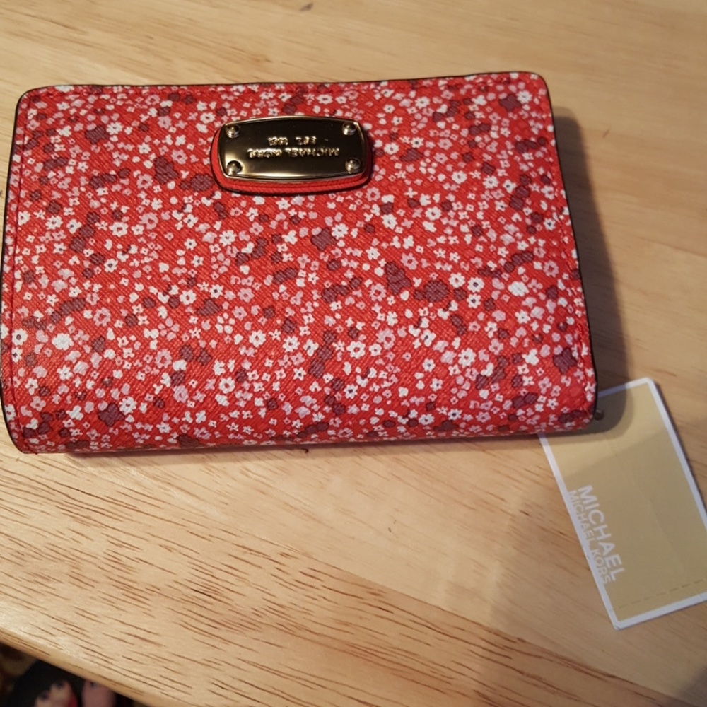 MK wallet
